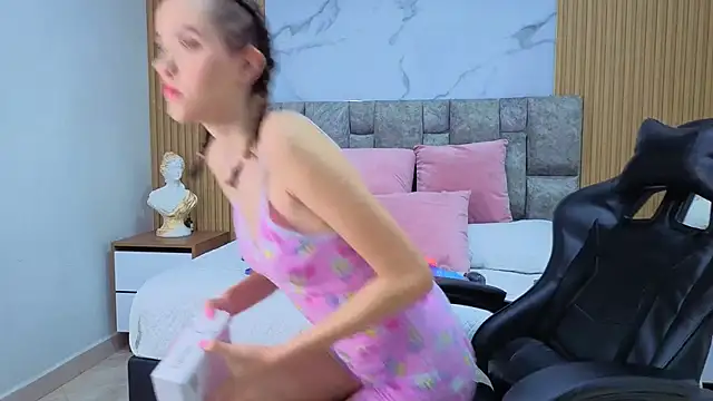 angel  kiss online show from November 20, 12:50 pm