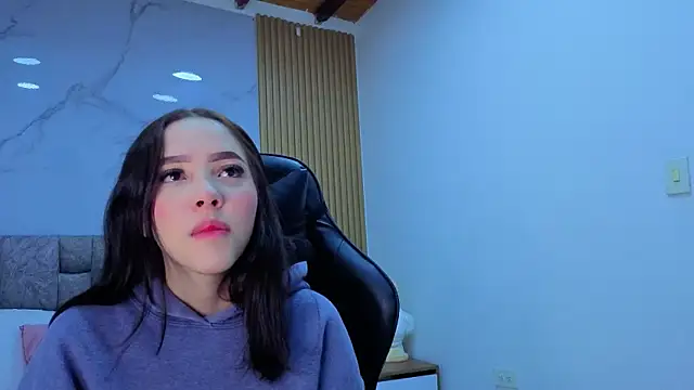 angel  kiss online show from November 13, 11:25 am