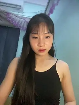 banlinh004 online show from May 28, 3:07 pm