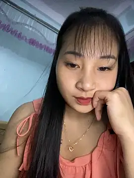 Snapshot of banlinh004 chatting on October 12, 3:46 pm banlinh004 online show from October 12, 3:46 pm