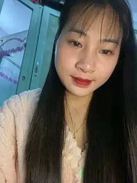 banlinh004 online show from December 1, 2:40 pm