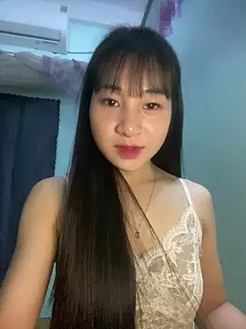 banlinh004 online show from May 6, 3:05 pm