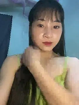 banlinh004 online show from May 13, 3:08 pm