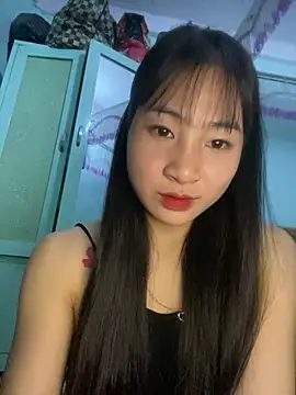 banlinh004 online show from April 3, 2:45 pm