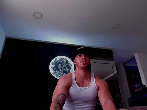Dammianmiller online show from March 22, 3:24 pm