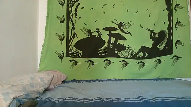 xXxelisxXx online show from April 14, 1:05 pm