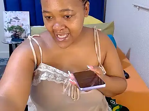 SweetJuicyPussy97 online show from July 27, 7:10 pm