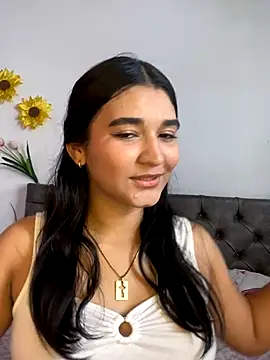 Snapshot of MelodySwetie__ chatting on October 2, 8:23 pm MelodySwetie online show from October 2, 8:23 pm