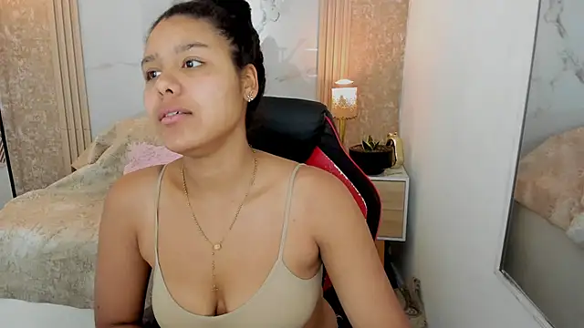 AriaVega online show from May 22, 12:47 pm