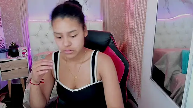 AriaVega online show from March 1, 11:32 am