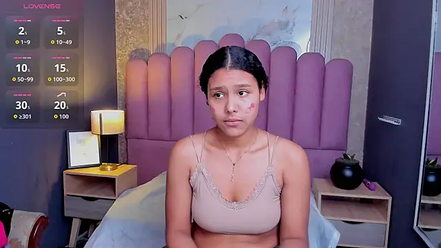 AriaVega online show from December 20, 12:52 pm