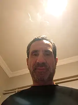 Snapshot of hakannazli chatting on November 13, 4:33 pm hakannazli online show from November 13, 4:33 pm