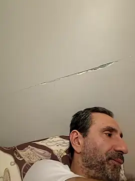 Snapshot of hakannazli chatting on November 17, 3:16 pm hakannazli online show from November 17, 3:16 pm