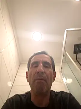 Snapshot of hakannazli chatting on October 30, 11:08 am hakannazli online show from October 30, 11:08 am