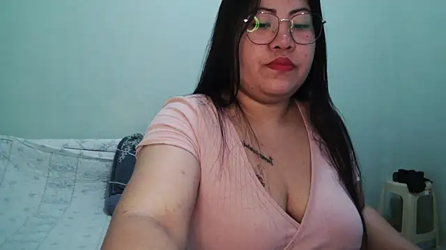 TeaseNPlease 13 online show from December 15, 9:53 pm