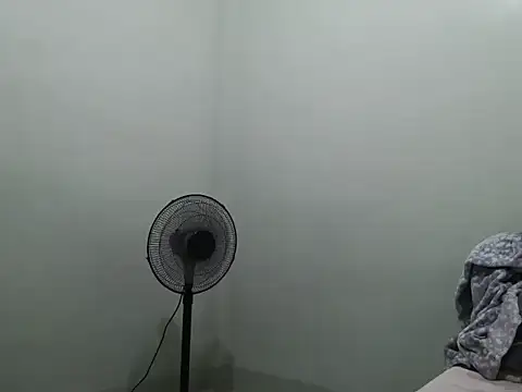 TeaseNPlease 13 online show from October 25, 2:07 pm