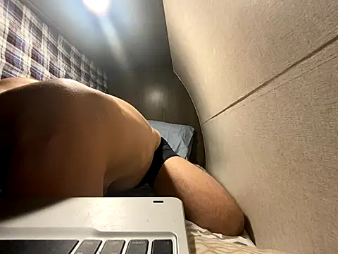 mcxxx87 online show from November 7, 4:06 am