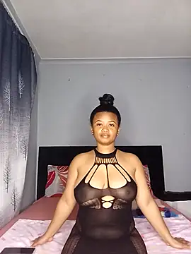 Sultrytits6 online show from November 18, 8:56 pm