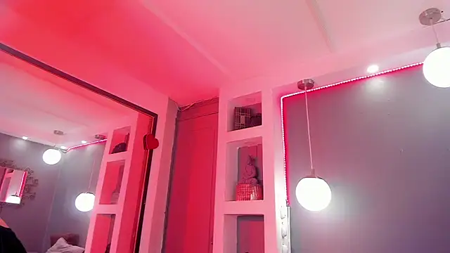 Alana Martinez  online show from March 8, 2:04 am