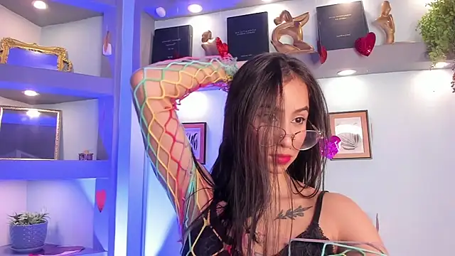 Snapshot of Alana_Martinez_ chatting on February 28, 7:57 pm Alana Martinez online show from February 28, 7:57 pm