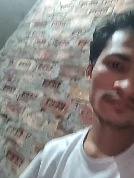 Snapshot of sunny5092 chatting on October 22, 12:26 pm sunny5092 online show from October 22, 12:26 pm