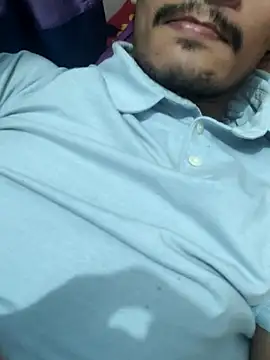 Snapshot of sunny5092 chatting on November 7, 12:31 pm sunny5092 online show from November 7, 12:31 pm