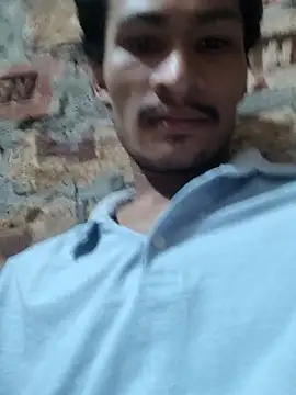 Snapshot of sunny5092 chatting on October 28, 6:29 pm sunny5092 online show from October 28, 6:29 pm