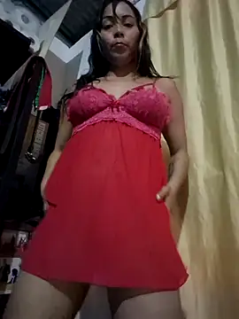 Snapshot of lindasexy12 chatting on October 18, 4:47 am lindasexy12 online show from October 18, 4:47 am