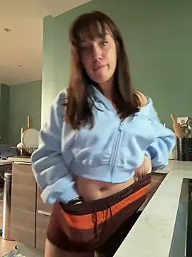 bebecita x online show from May 21, 10:34 am