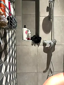 bebecita x online show from December 21, 10:43 pm