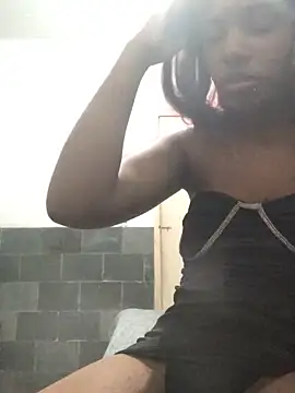 Lorennapires online show from February 12, 10:42 pm