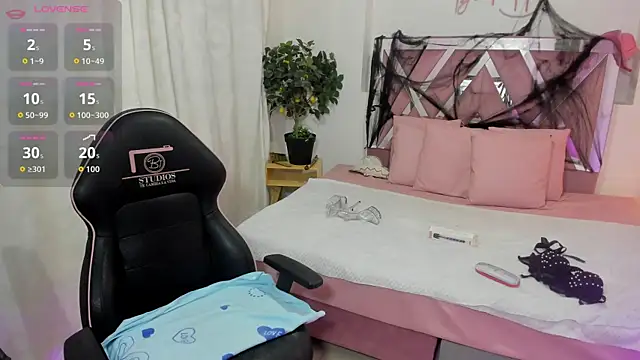 HISIS TAY online show from October 21, 11:42 am