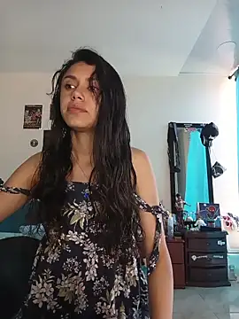 caramel doll   online show from November 11, 5:41 pm