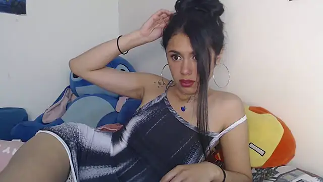 caramel doll   online show from March 7, 12:06 am