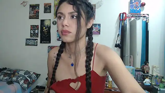 caramel doll   online show from February 12, 2:33 am