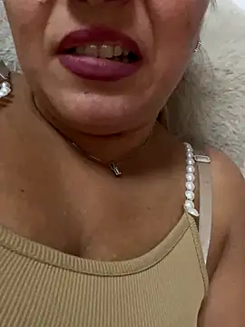 Snapshot of Daiana_Andra chatting on October 15, 7:11 pm Daiana Andra online show from October 15, 7:11 pm