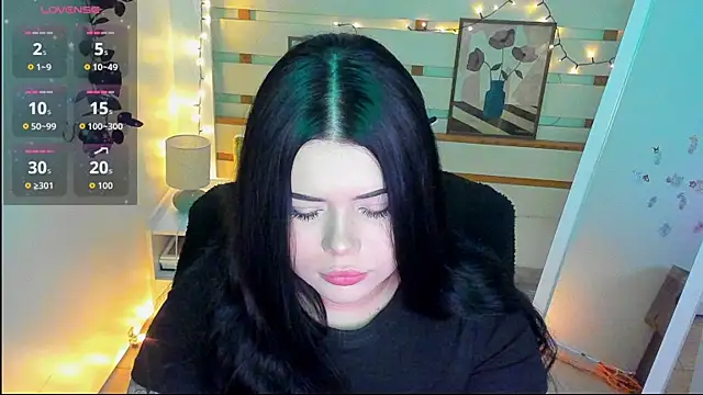 Mona Esty online show from February 12, 7:13 pm