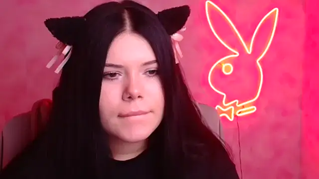 Snapshot of Mona_Esty chatting on November 25, 6:47 am Mona Esty online show from November 25, 6:47 am