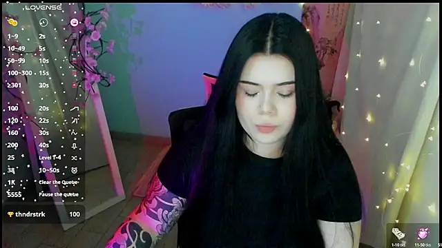 Mona Esty online show from May 18, 6:18 am