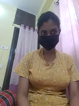 Snapshot of teen_girl_07 chatting on October 24, 4:11 am teen girl 07 online show from October 24, 4:11 am