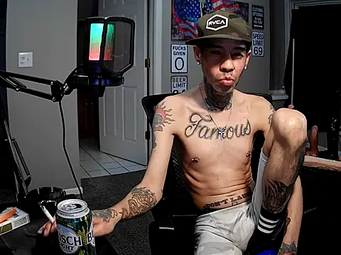 Michigan9000 online show from October 31, 11:33 pm