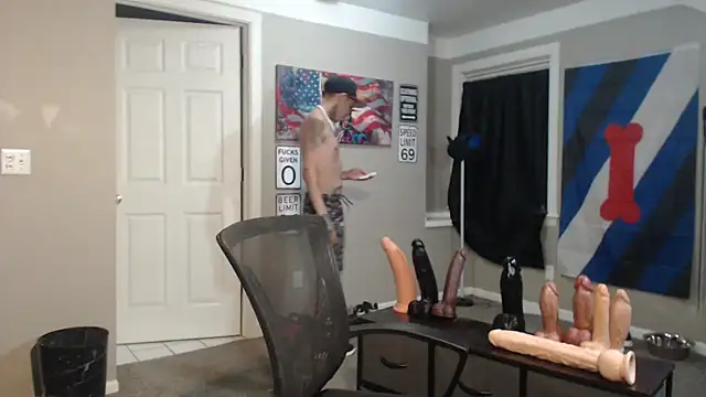 Michigan9000 online show from April 5, 1:01 am