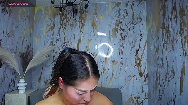 Dayan v  online show from December 13, 8:04 pm