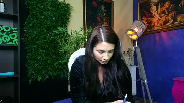 nicolepalmer online show from February 20, 9:00 am