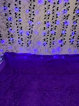 Snapshot of Kisa-Lisa_ chatting on November 18, 12:52 pm Kisa-Lisa online show from November 18, 12:52 pm