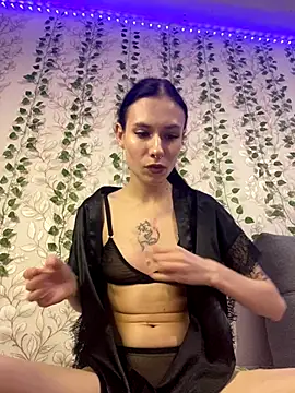 Snapshot of Kisa-Lisa_ chatting on November 3, 3:59 pm Kisa-Lisa online show from November 3, 3:59 pm