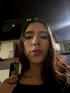 Snapshot of naho_val chatting on October 16, 4:32 am naho val online show from October 16, 4:32 am