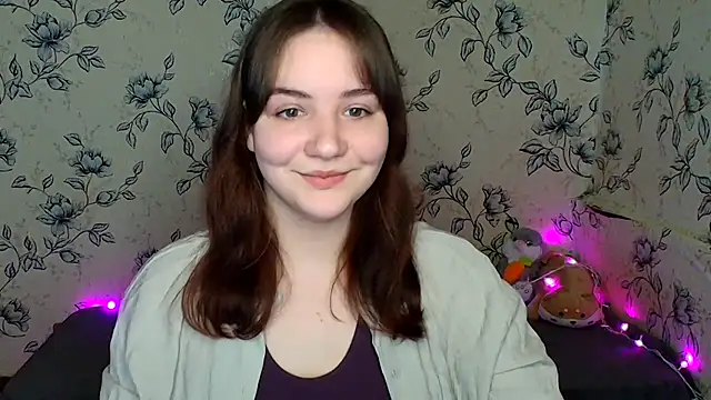 OliviaMontgommery online show from March 13, 3:39 pm