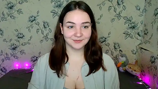 OliviaMontgommery online show from March 25, 8:03 am