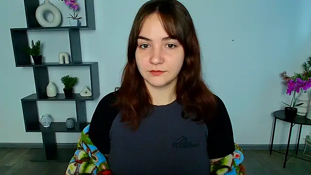 OliviaMontgommery online show from December 1, 7:20 am